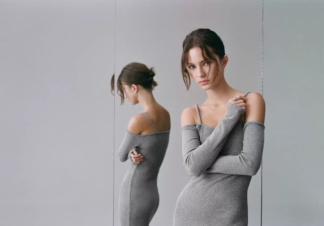 Cut-Out-Strickkleid