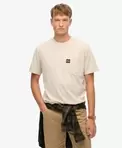 T-Shirt mit Tasche und Kontrastnähten