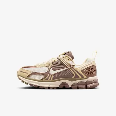 Nike Vomero 5