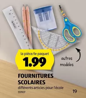FOURNITURES SCOLAIRES différents articles pour l'école 551927