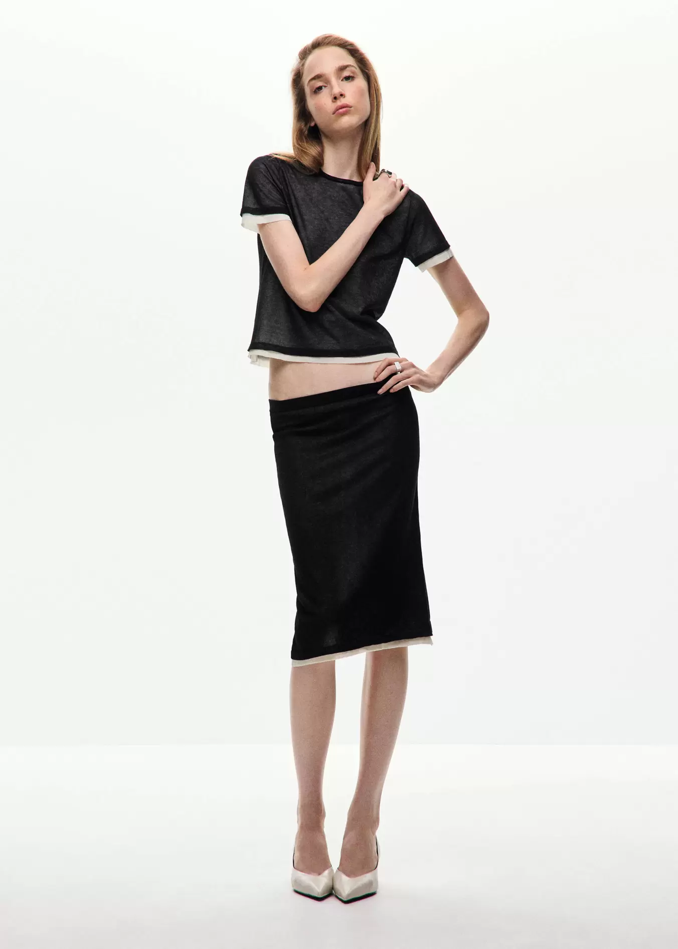 Short-sleeved combined sweater