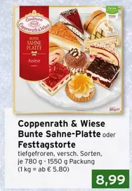 Bunte Sahne-Platte oder Festtagstorte