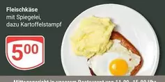 Fleischkäse mit Spiegelei, dazu Kartoffelstampf
