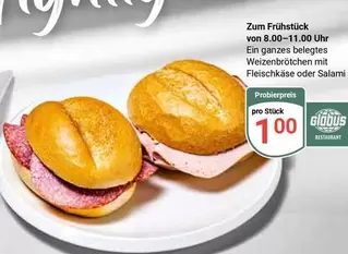 Ganzes belegtes Weizenbrötchen mit Fleischkäse oder Salami