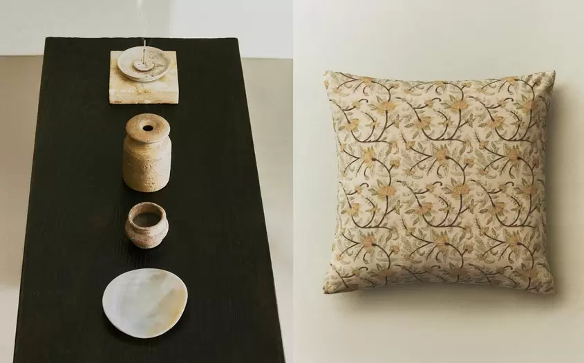 KISSENBEZUG MIT BLUMEN, KERAMIK-DEKORATION UND MARMORTABLETT