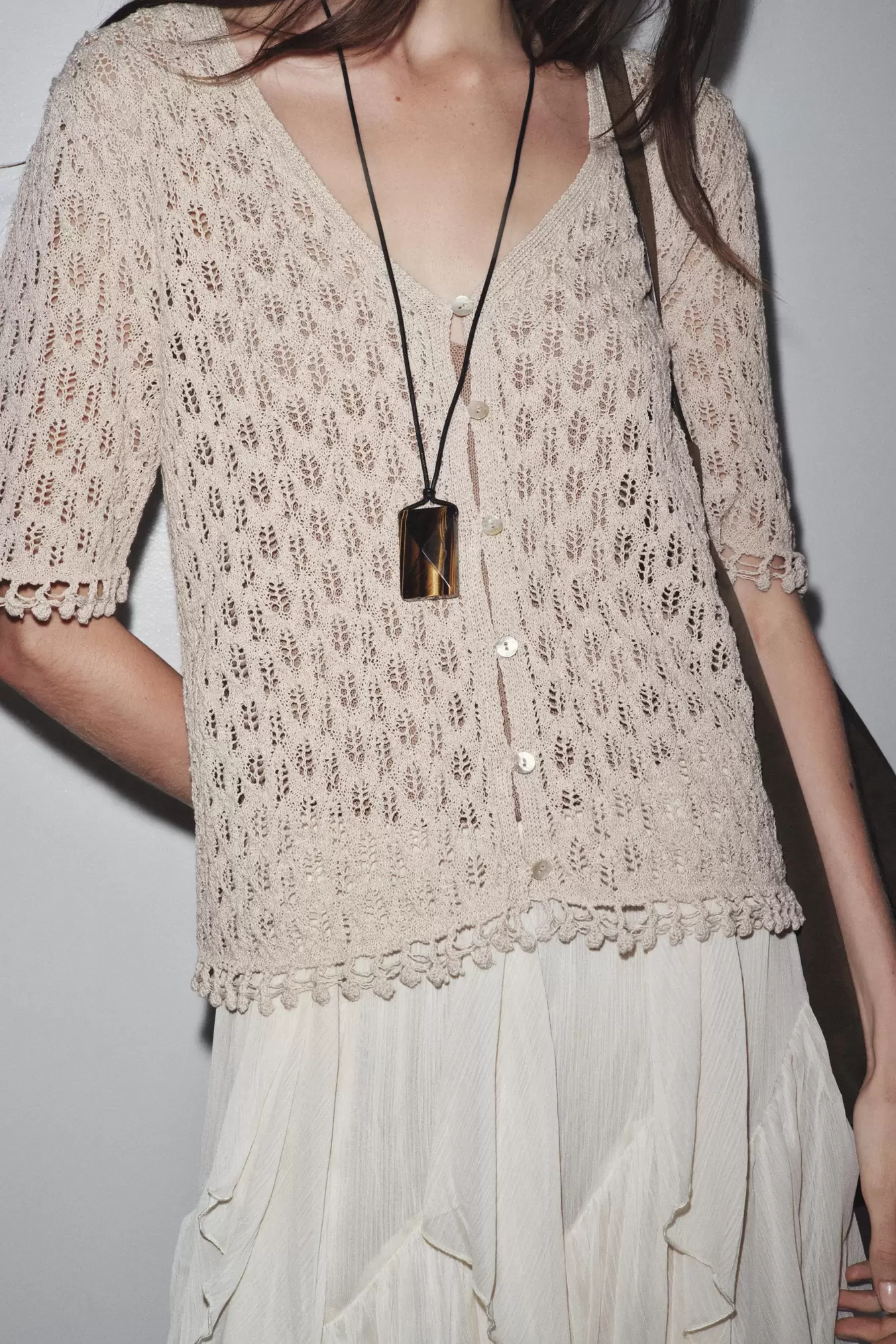 POINTELLE-STRICKJACKE