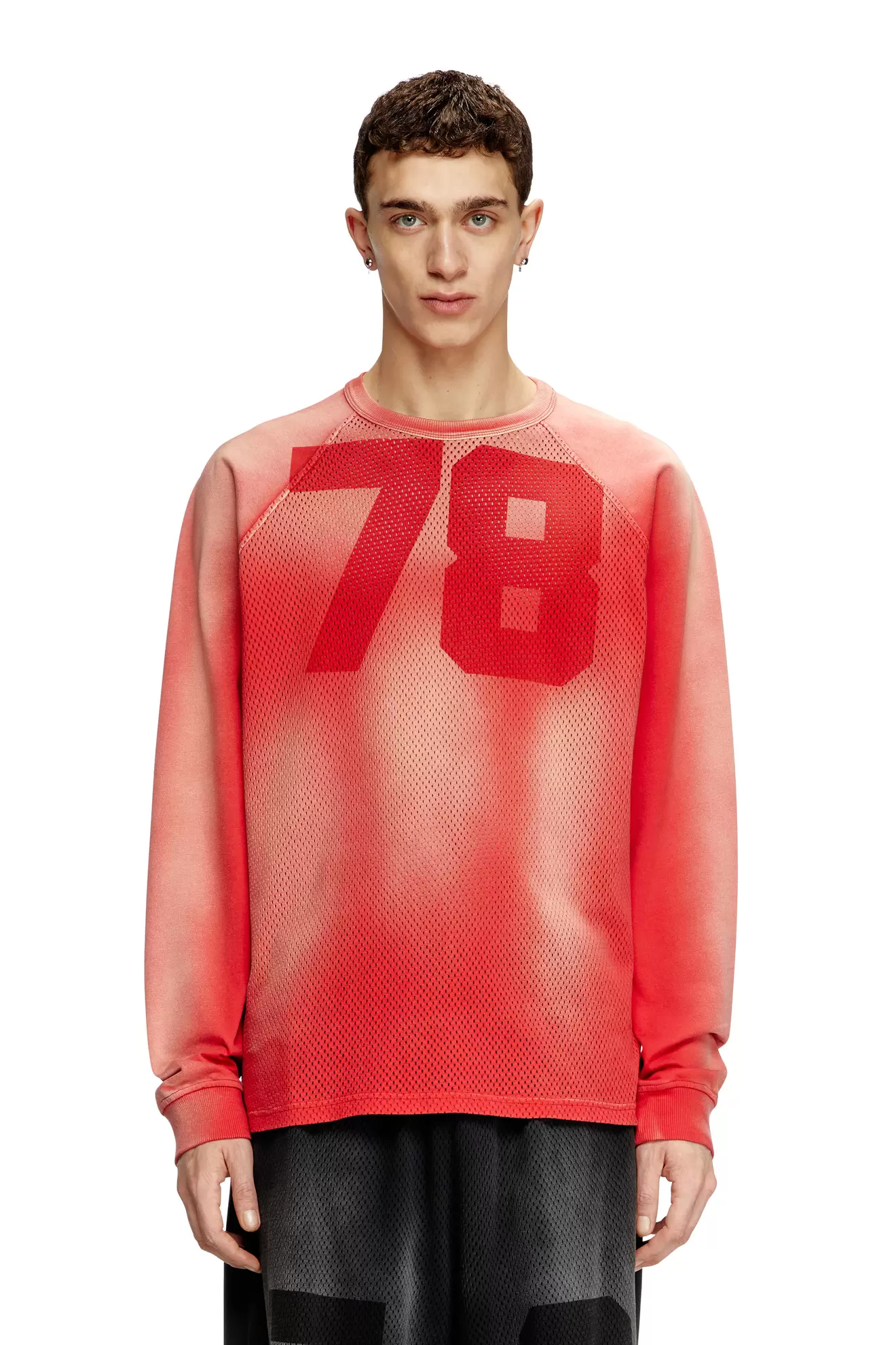 Verblasstes Langarm-T-Shirt mit Front aus Mesh