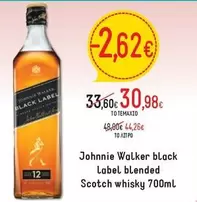 Black - black Label blended Scotch whisky 700ml