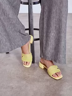 Mules with straw detail