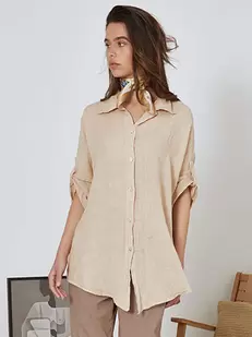 Shirt linen with rolled up sleeves