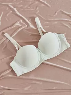 Bra monochrome