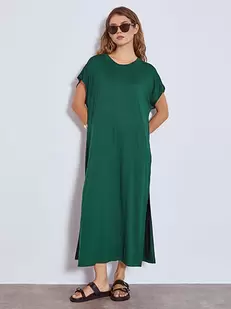 Dress with side slit