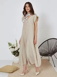 Jumpsuit with ruffled sleeves
