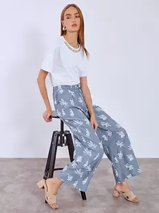 Wide leg trousers with broderie details