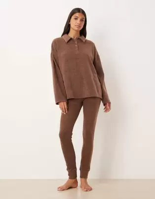 ASOS DESIGN mix & match lightweight fleece loungewear in chocolate brown