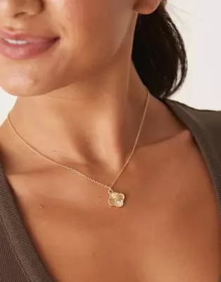 DesignB London clover pendant necklace in gold