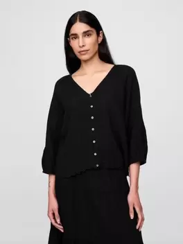 Μαύρη Μπλούζα με V Λαιμόκοψη και Κέντημα από Βαμβακερή Γάζα