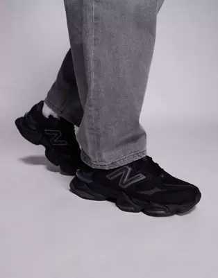 New Balance 9060 unisex trainers in black