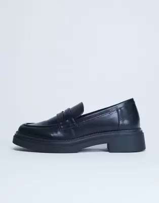 Topshop Cade chunky sole loafer in black