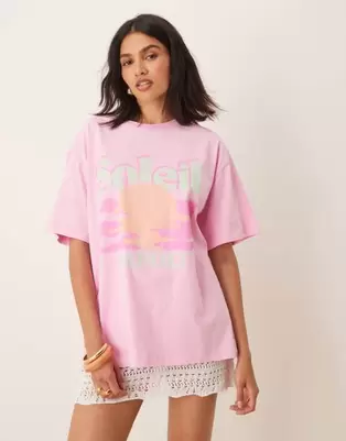 ASOS DESIGN oversized t-shirt with soleil graphic in pink