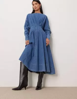 ARRANGE Rowe premium leather heeled knee boots in black