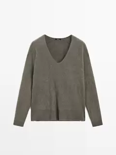 Πλεκτό πουλόβερ με λαιμόκοψη V από μαλλί και κασμίρι