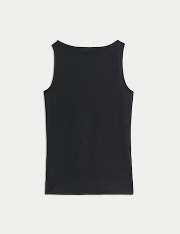 Τοπ με λαιμόκοψη χαμόγελο και υψηλή περιεκτικότητα σε βαμβάκι