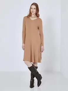 Dress rib knitted