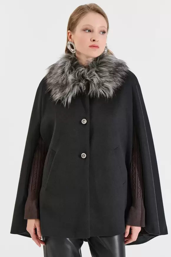 Κάπα με Αποσπώμενη Συνθετική Γούνα