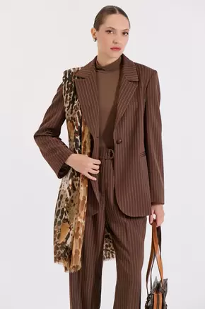 Σακάκι με Ρίγες και Ζώνη στο Πίσω Μέρος