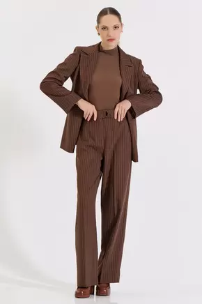 Παντελόνι με Ρίγες και Ζώνη