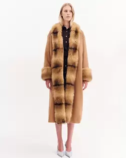 Παλτό μακρύ με γούνα