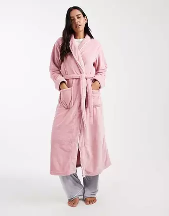 Brave Soul full length fluffy dressing gown in baby pink