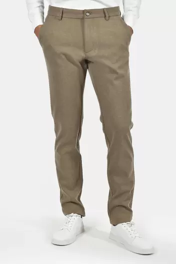 Ανδρικό Chinos Παντελόνι Normal Fit Με Ελαστικότητα Και Άνετη Εφαρμογή - ΛΑΔΙ Ανδρικό Chinos Παντελόνι Normal Fit Με Ελαστικότητα Και Άνετη Εφαρμογή - ΛΑΔΙ