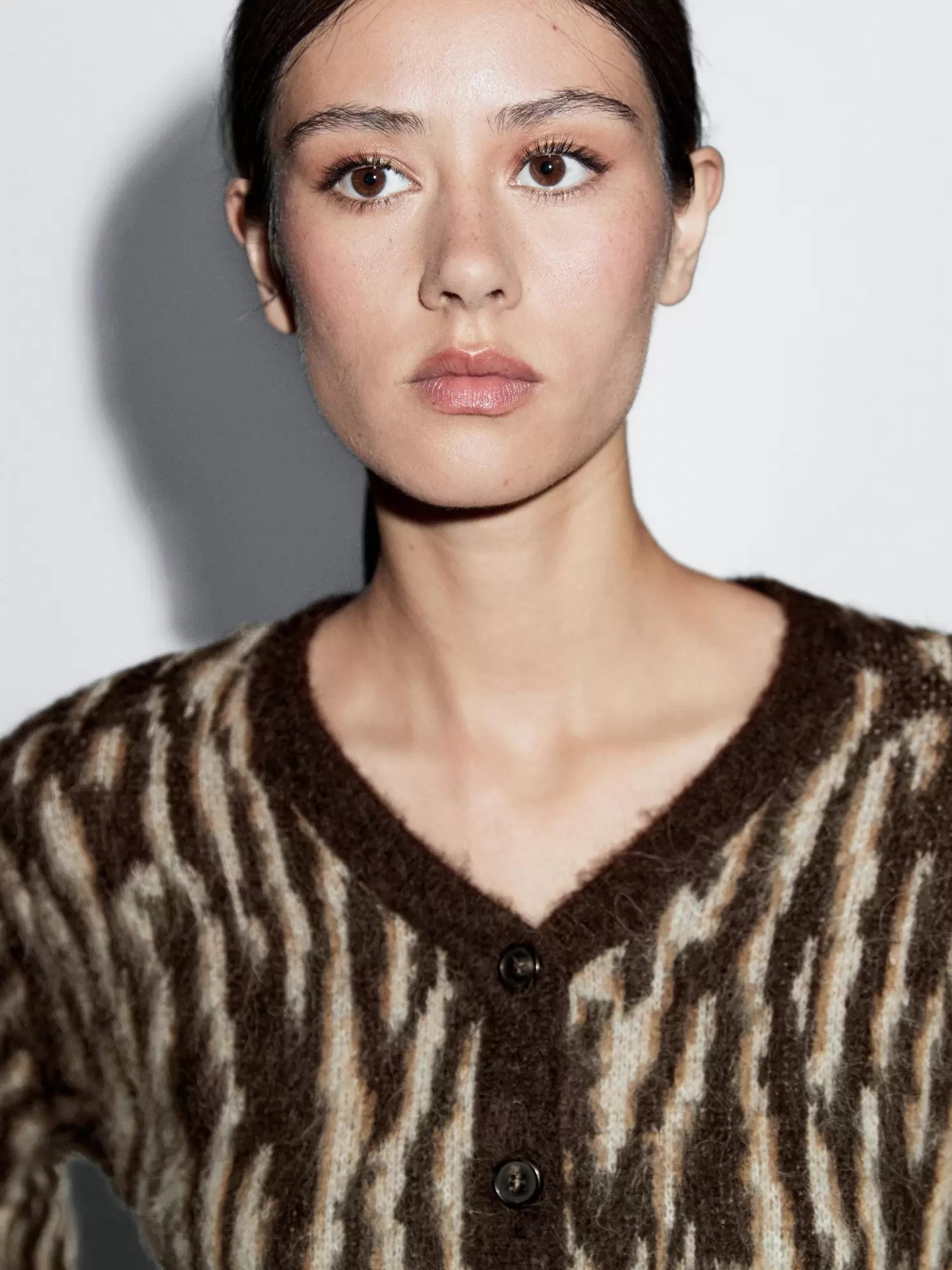 Ζακέτα animal print με μαλλί και αλπακά