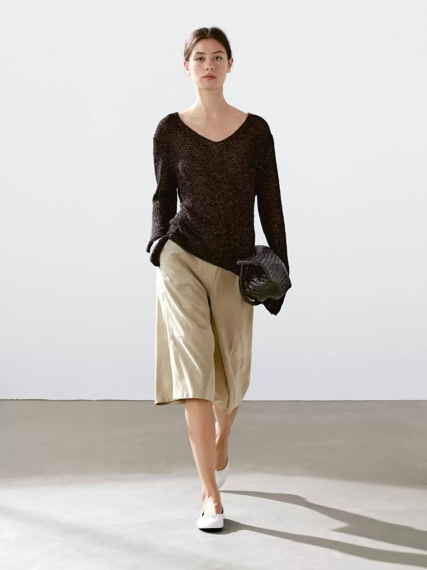 Πλεκτό πουλόβερ μουλινέ με βαμβάκι