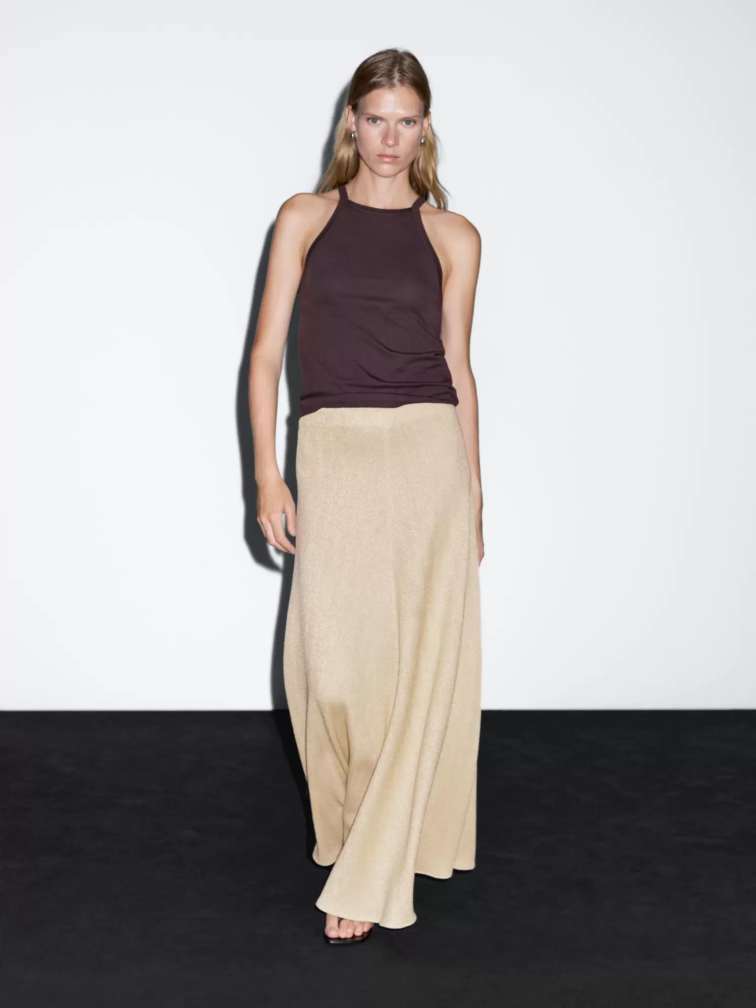 Μακριά φούστα ψαροκόκαλο με βαμβάκι