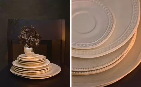 ΜΙΚΡΟ ΒΑΖΟ ΑΠΟ ΟΡΕΙΧΑΛΚΟ ΚΑΙ ΠΗΛΙΝΟ ΣΕΤ ΠΙΑΤΩΝ ΜΕ ΗΜΙΠΟΡΣΕΛΑΝΗ