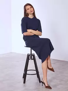 Σετ πουλόβερ και φούστα μίντι