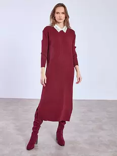 Φόρεμα με strass στον γιακά