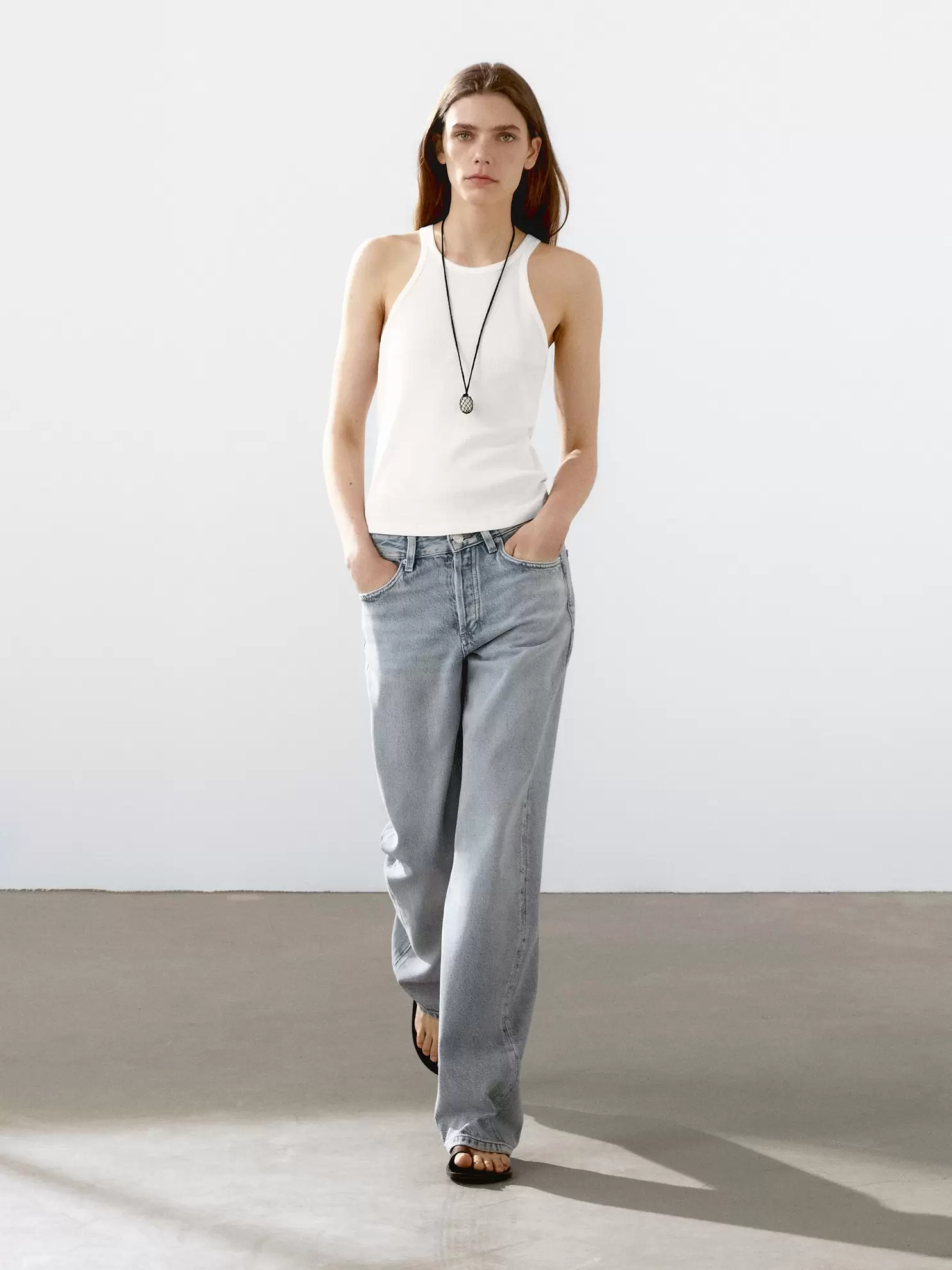 Αμάνικη μπλούζα από 100% βαμβάκι