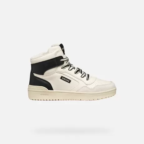 WASHIBA BOY High top sneakers from €41,40 2 colors from €69,00 Most recent lowest price -40% from Price reduced from €69,00 to Original price