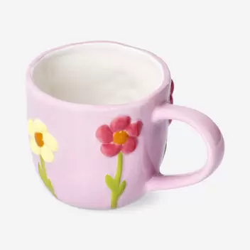 Pink mug with embossed flowers - 330 ml