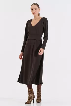 Μακρύ Κλος Φόρεμα με V Ντεκολτέ και Ζώνη