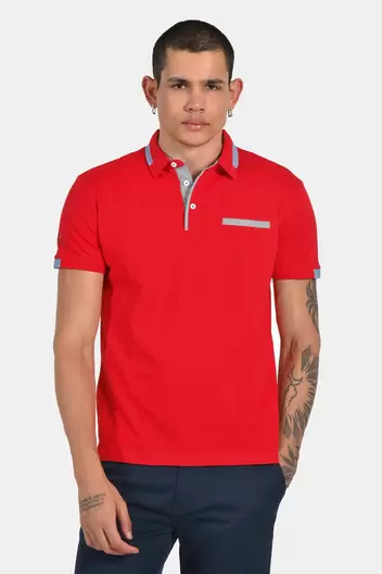 Ανδρική Μπλούζα Polo Normal Fit Με Ελαστική Σύνθεση & Διακριτικές Λεπτομέρειες Γιακά - ΦΟΥΞΙΑ                                                                Ανδρική Μπλούζα Polo Normal Fit Με Ελαστική Σύνθεση & Διακριτικές Λεπτομέρειες Γιακά - ΦΟΥΞΙΑ