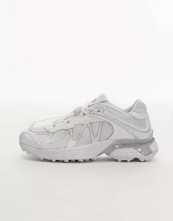 Salomon XT-Whisper trainers in white and silver