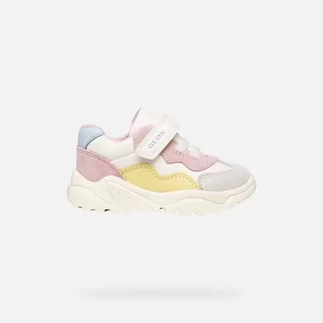 New in CIUFCIUF BABY Low top sneakers from €53,00 2 colors