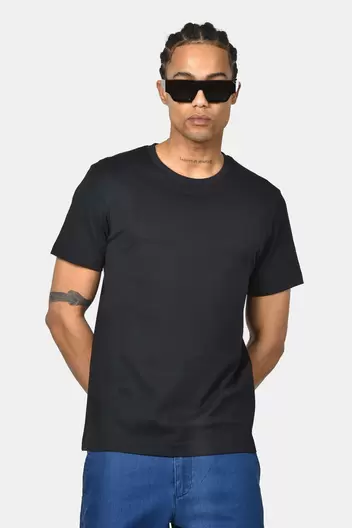Ανδρικό T-shirt Normal Fit Από 100% Βαμβάκι Με Απαλή Υφή Και Καθαρό Design - ΜΑΥΡΟ Ανδρικό T-shirt Normal Fit Από 100% Βαμβάκι Με Απαλή Υφή Και Καθαρό Design - ΜΑΥΡΟ