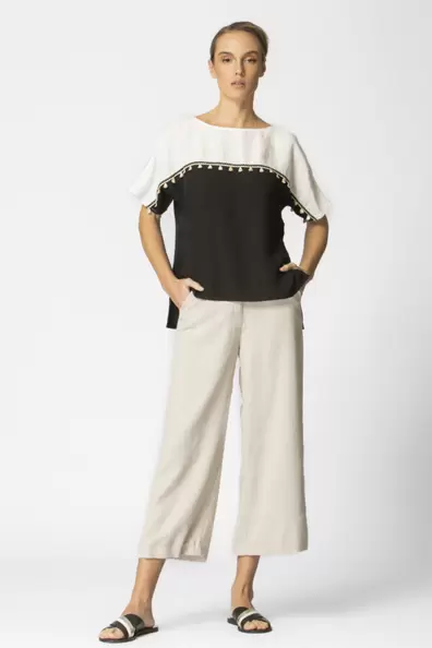 ΠΑΝΤΕΛΟΝΑ CROP ΜΕ ΛΑΣΤΙΧΟ ΣΤΗ ΜΕΣΗ