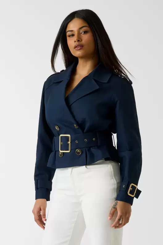 Gabardina corta entallada con cinturón de Marciano